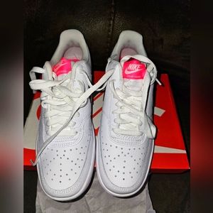 Nike Court Vision Low Women's 8.5 Hot pink and black